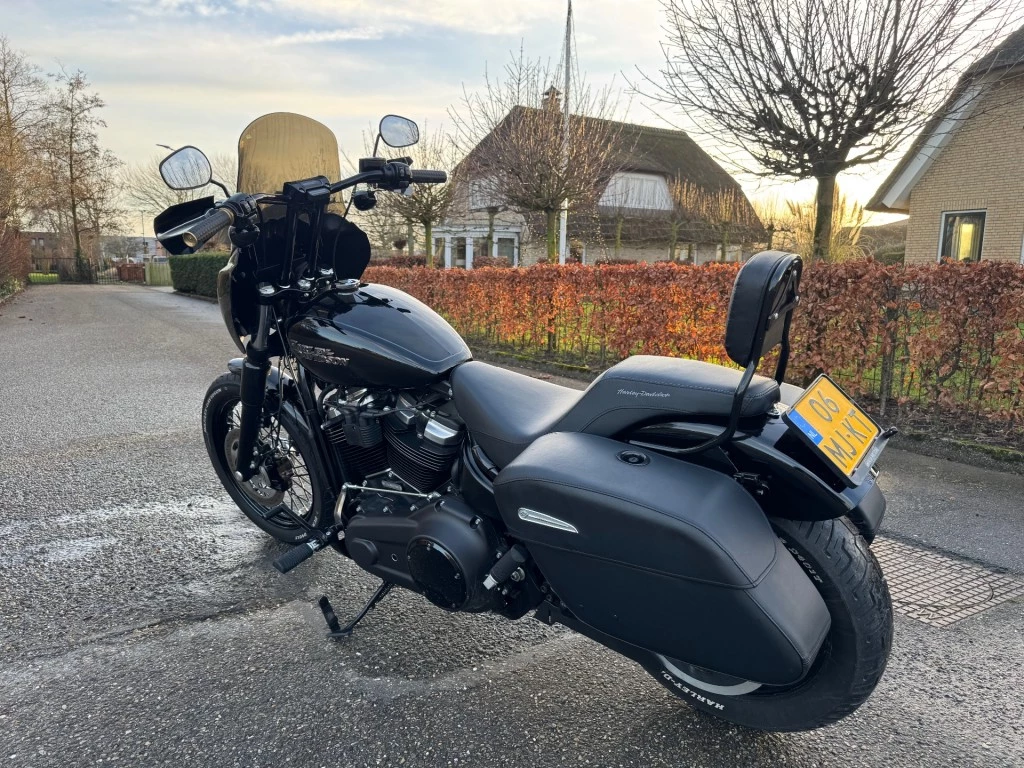 Hoofdafbeelding Harley-Davidson Street Bob
