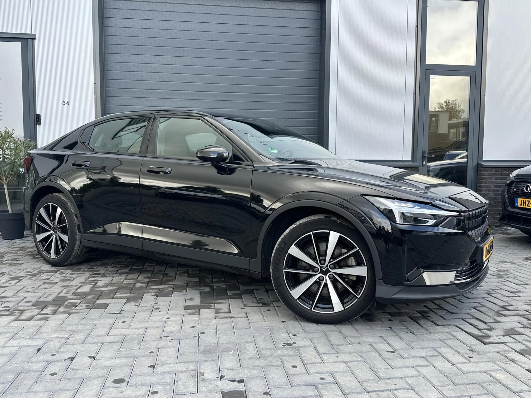 Hoofdafbeelding Polestar 2