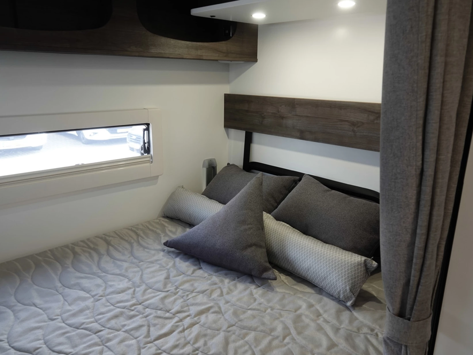 Hoofdafbeelding Benimar Amphitryon