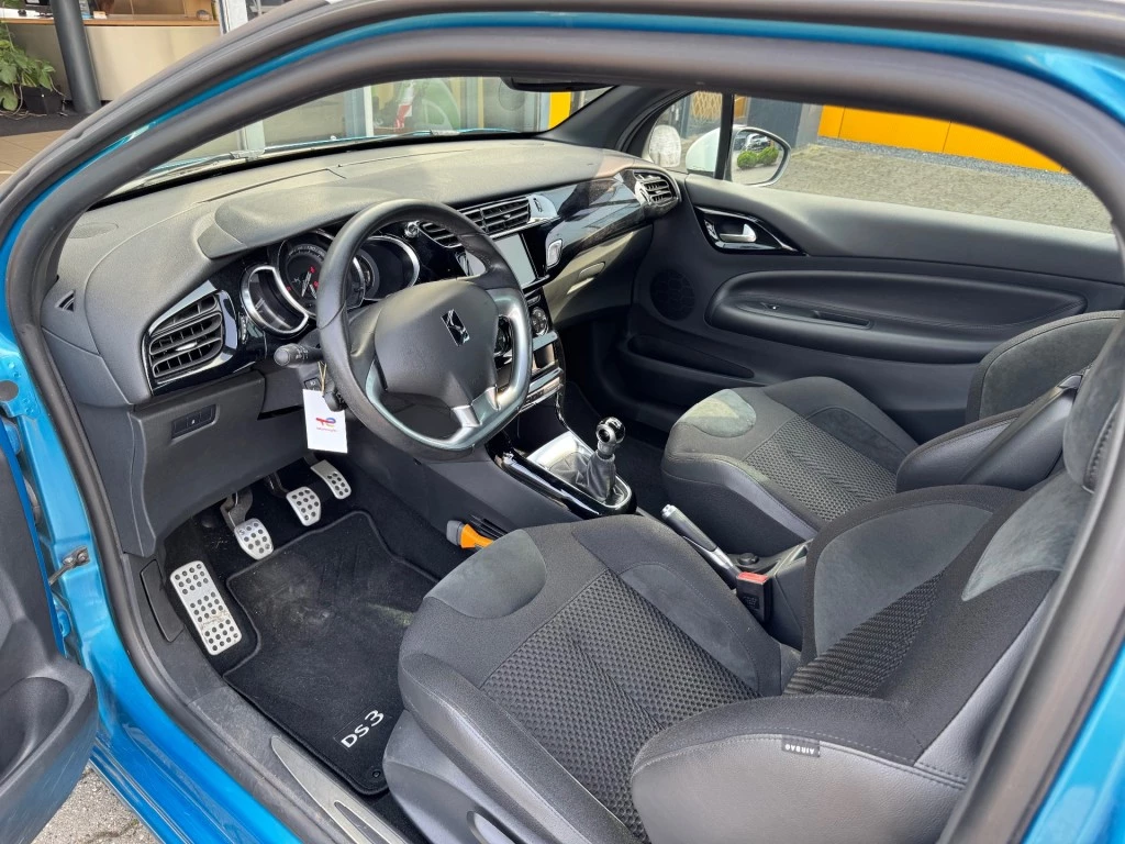 Hoofdafbeelding DS DS 3