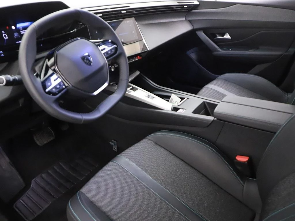 Hoofdafbeelding Peugeot 408