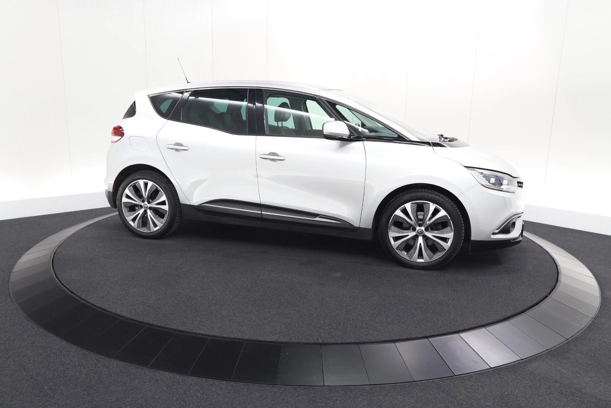 Hoofdafbeelding Renault Scénic