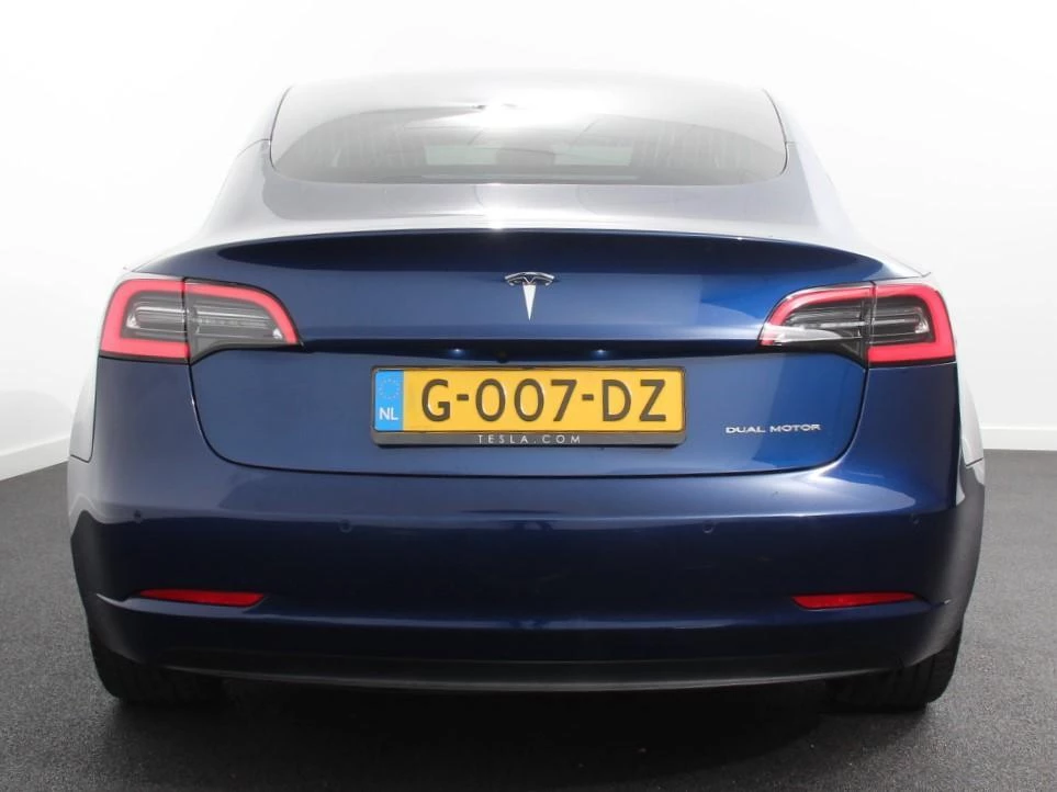 Hoofdafbeelding Tesla Model 3