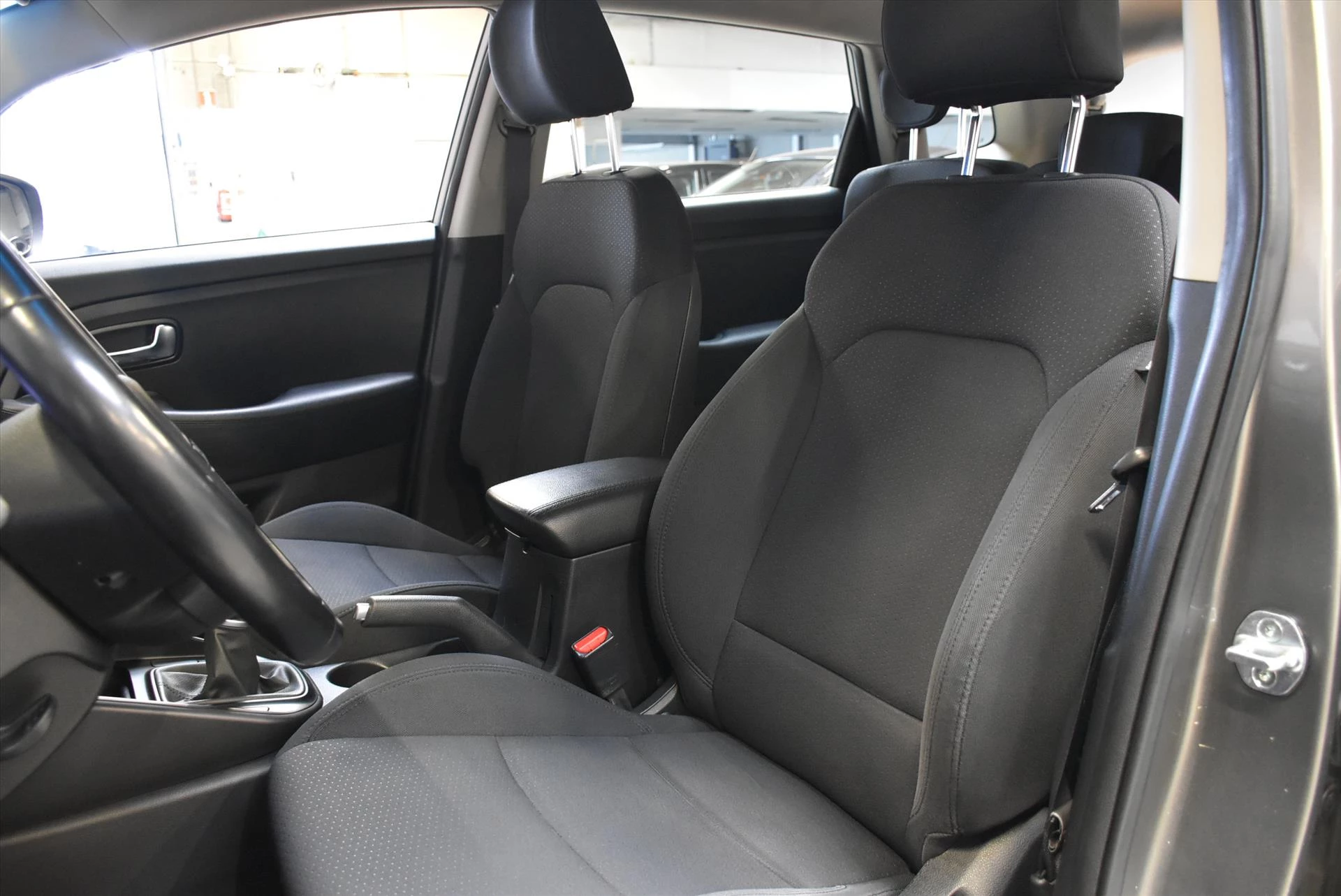 Hoofdafbeelding Kia Carens