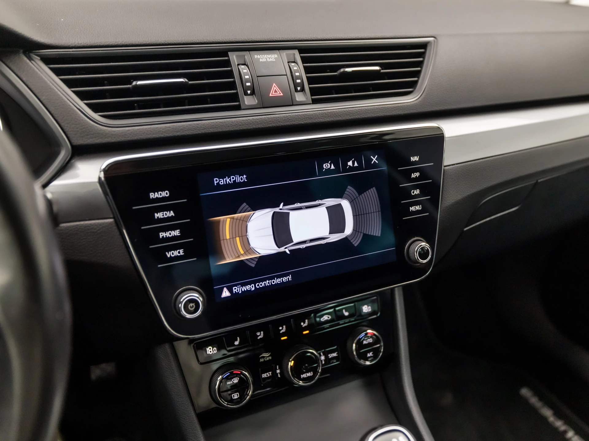 Hoofdafbeelding Škoda Superb