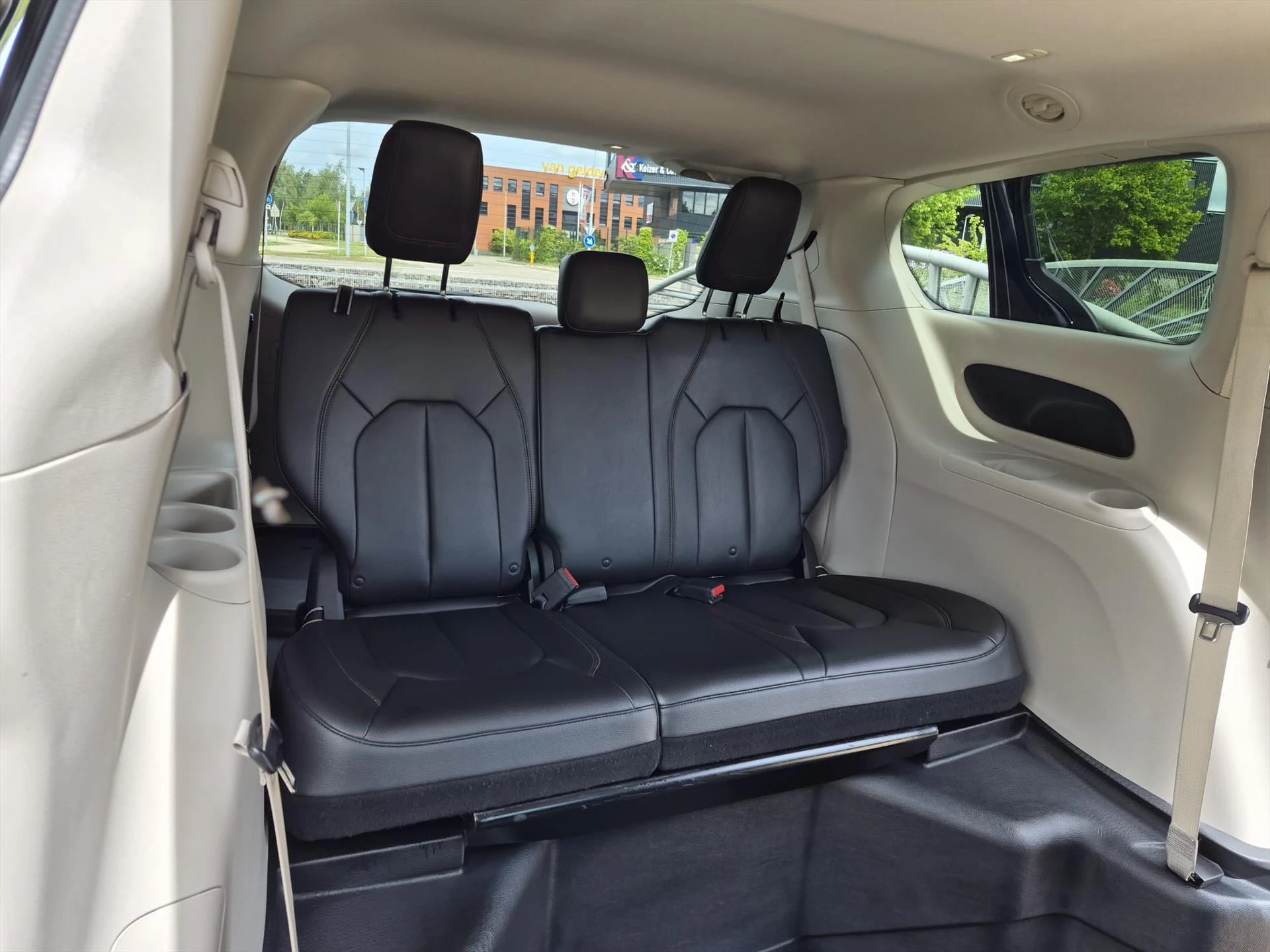 Hoofdafbeelding Chrysler Pacifica