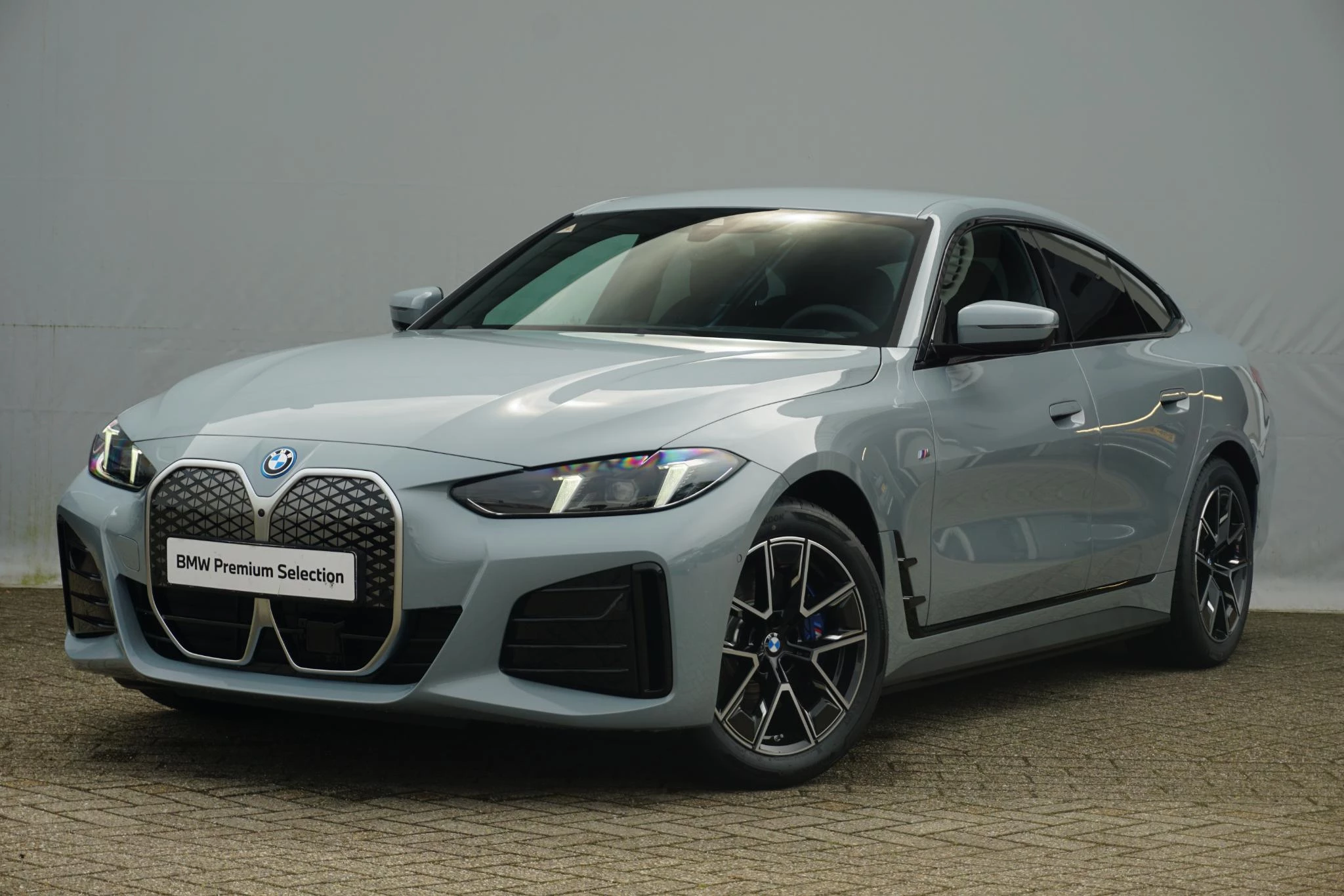 Hoofdafbeelding BMW i4