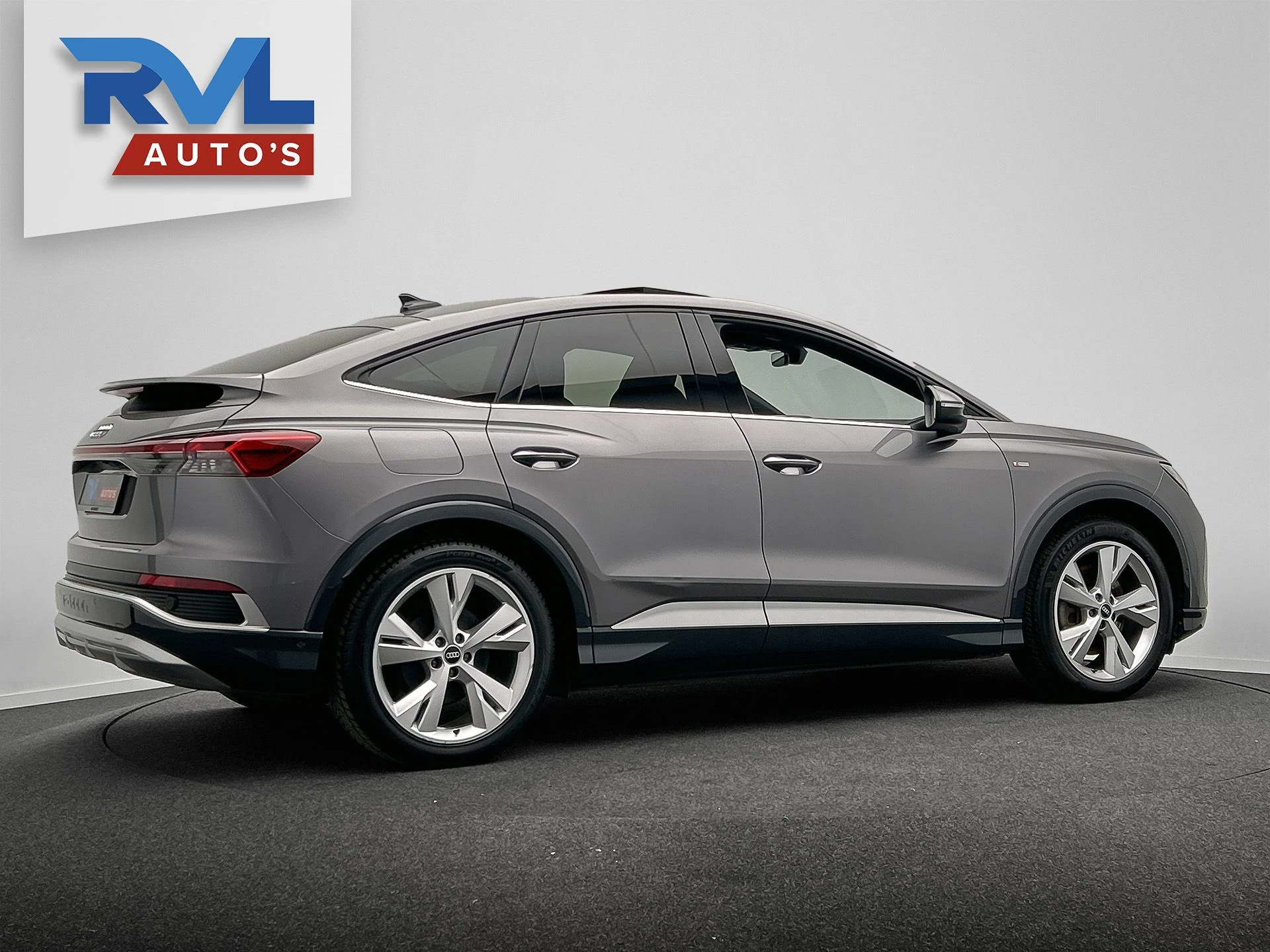 Hoofdafbeelding Audi Q4 Sportback e-tron