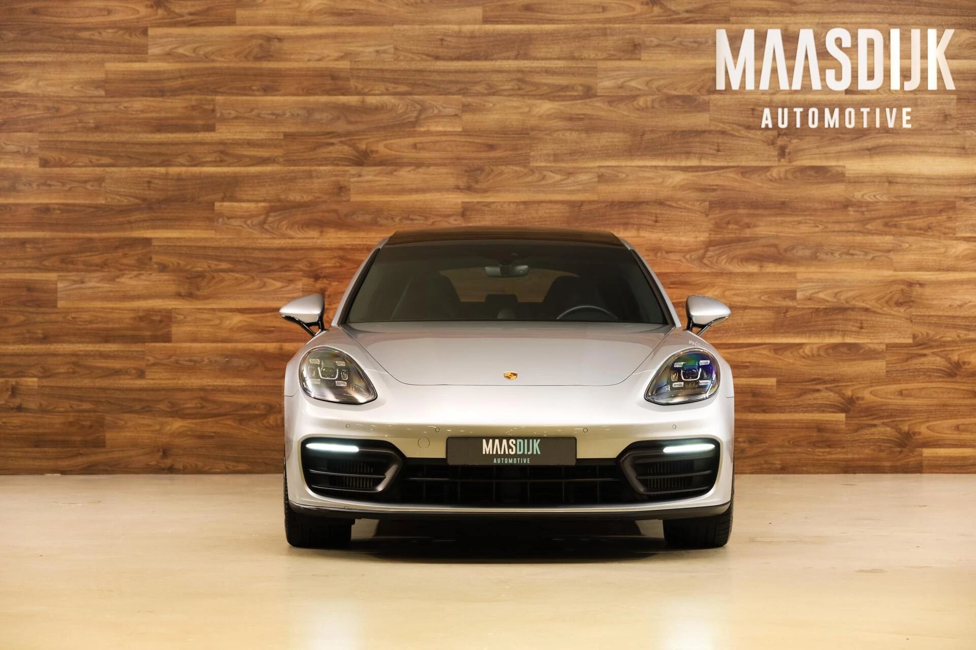 Hoofdafbeelding Porsche Panamera