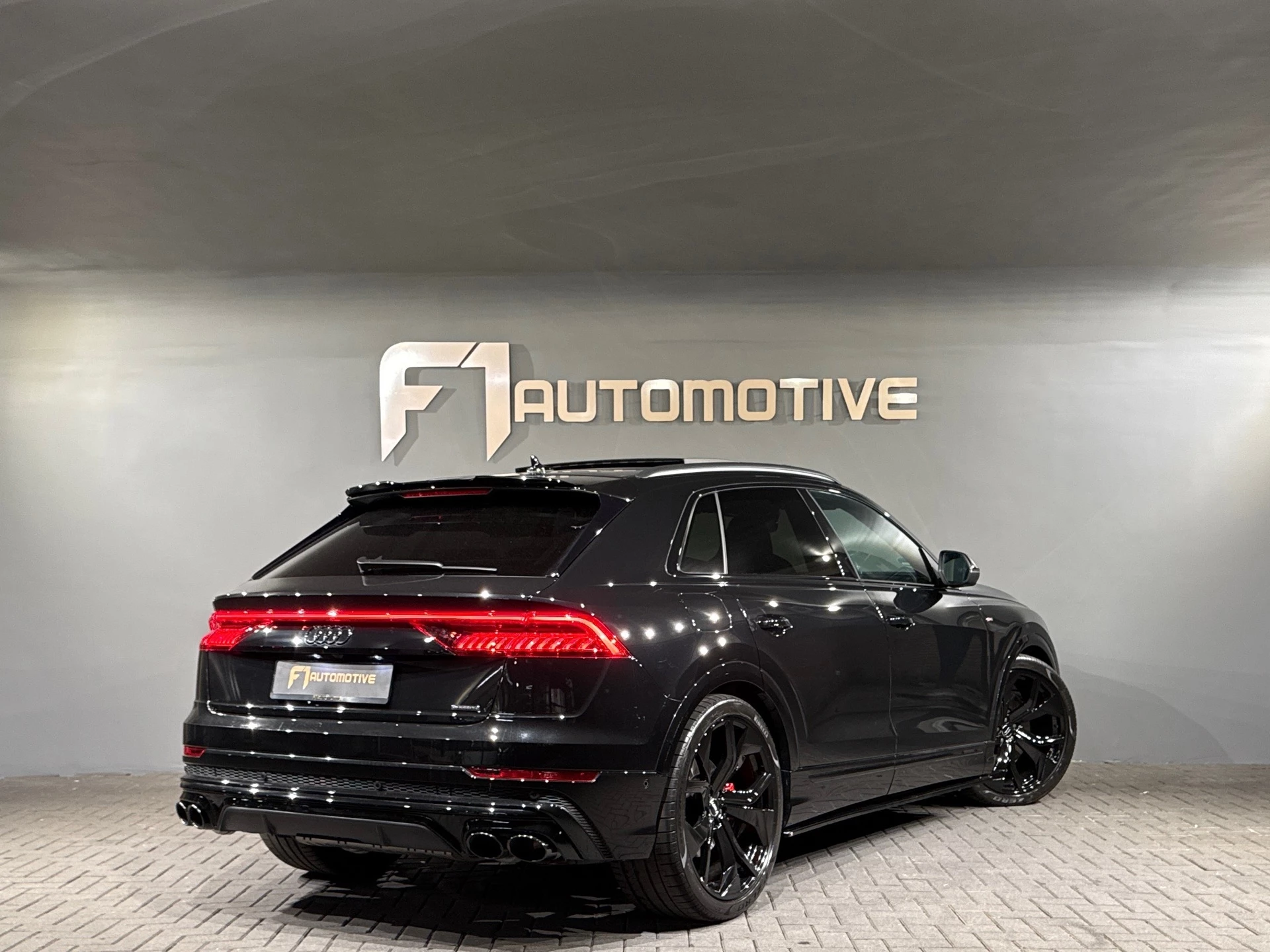 Hoofdafbeelding Audi Q8