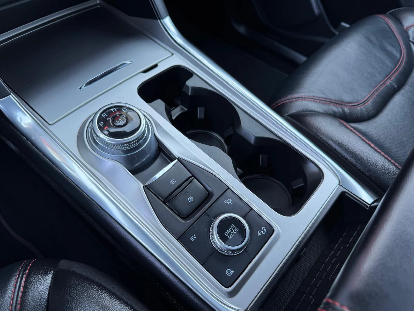 Hoofdafbeelding Ford Explorer