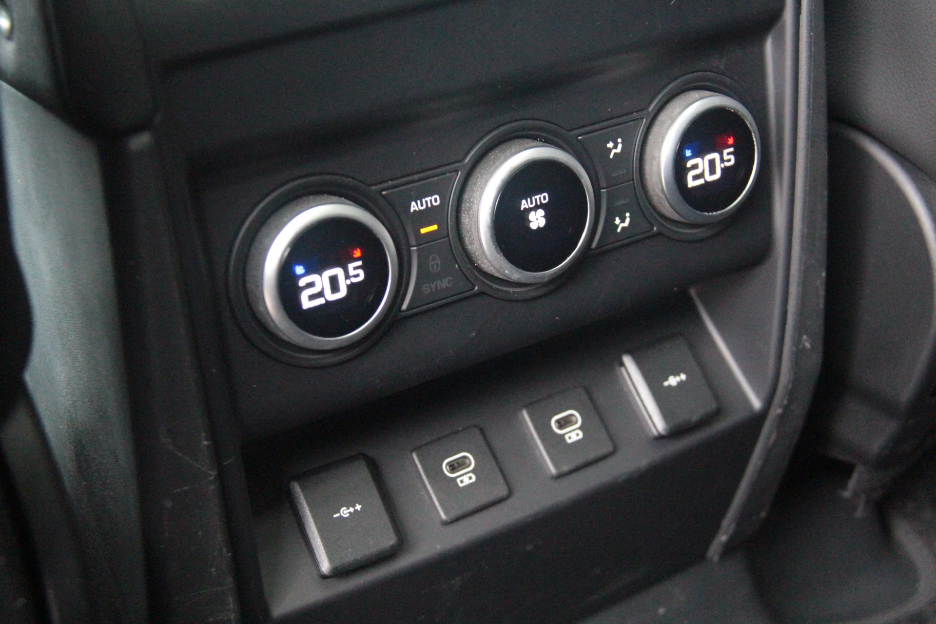 Hoofdafbeelding Land Rover Defender