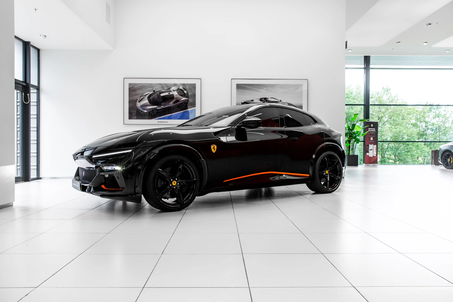 Hoofdafbeelding Ferrari Purosangue