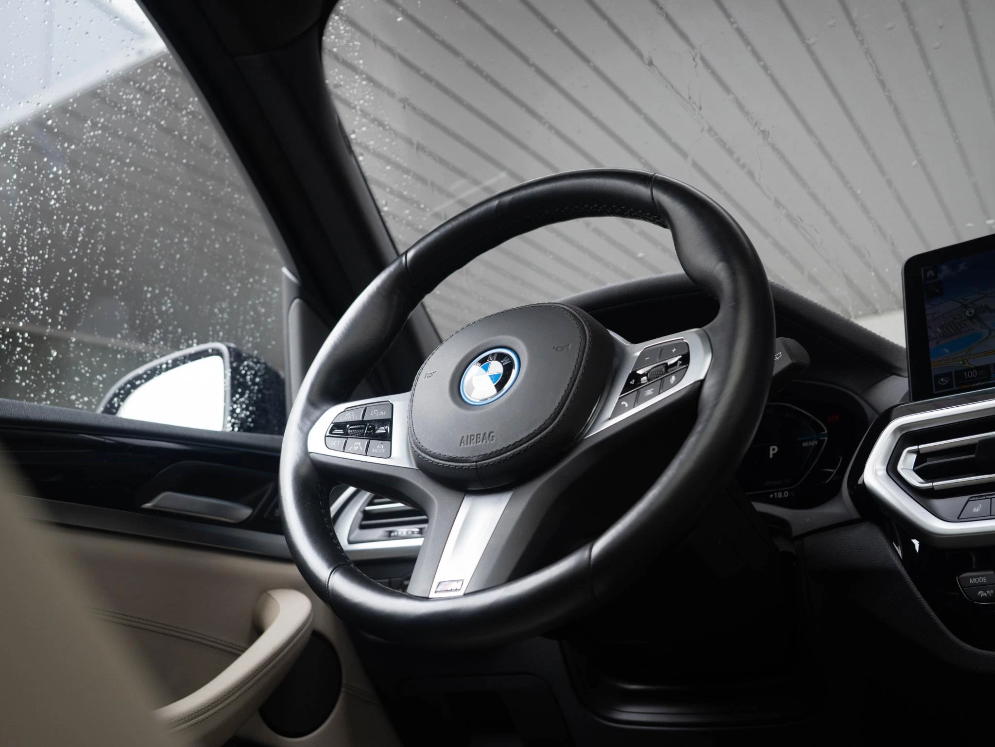Hoofdafbeelding BMW iX3