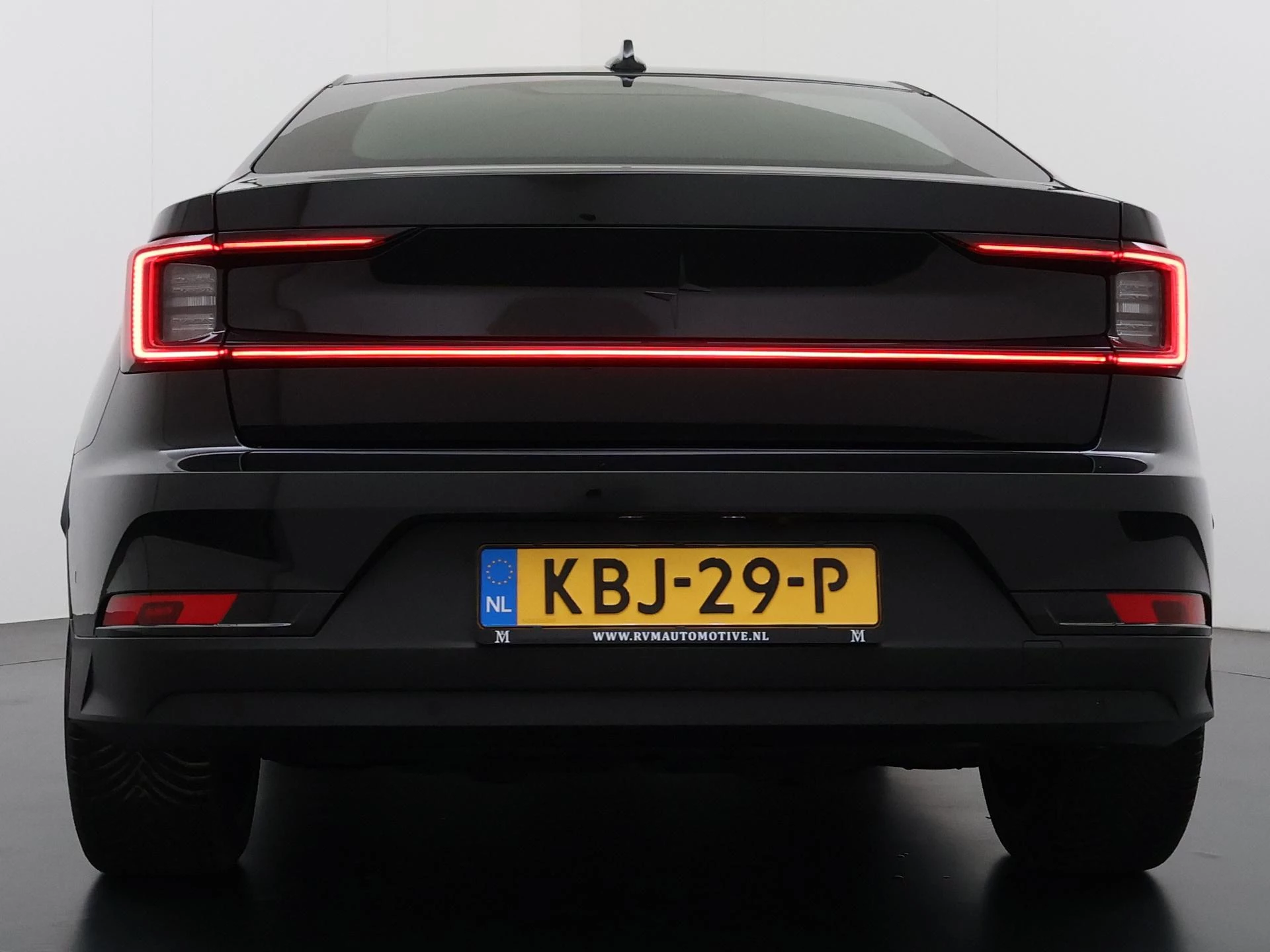 Hoofdafbeelding Polestar 2