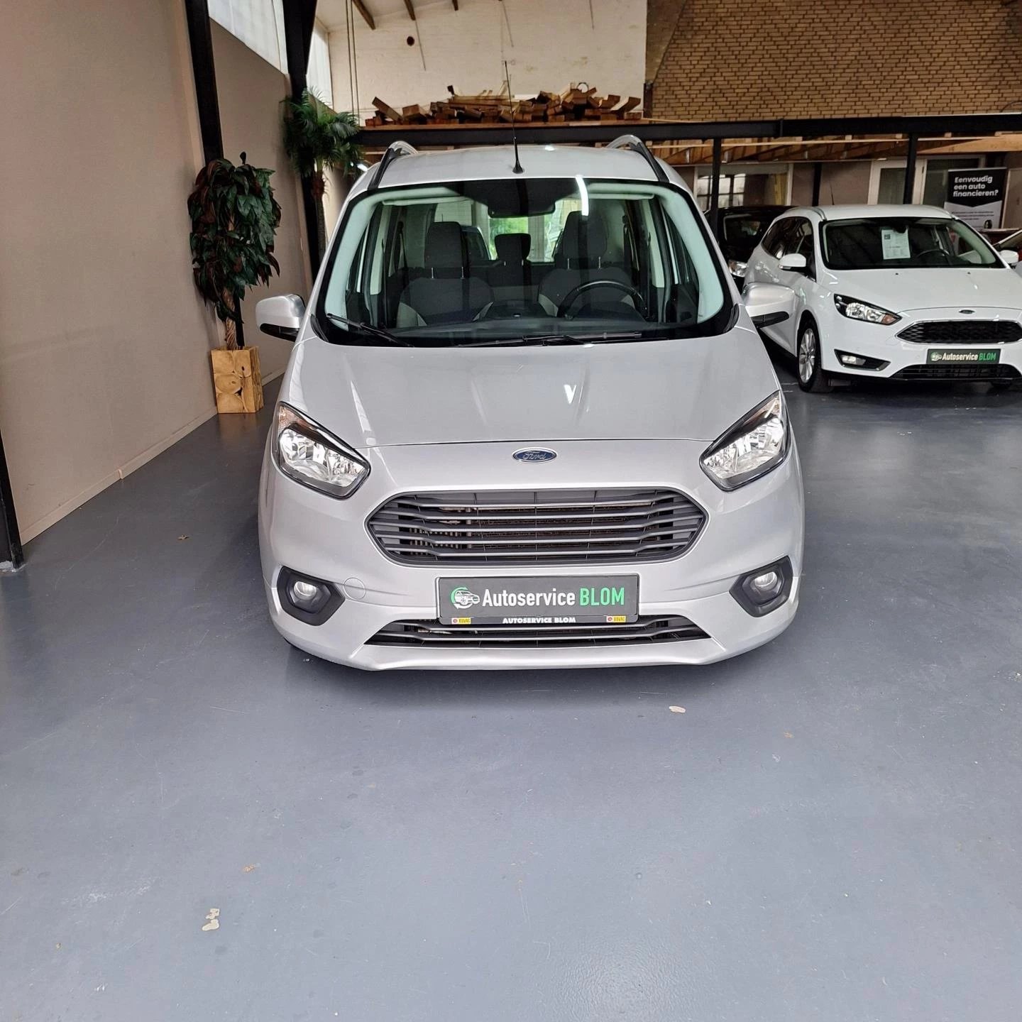 Hoofdafbeelding Ford Tourneo Courier