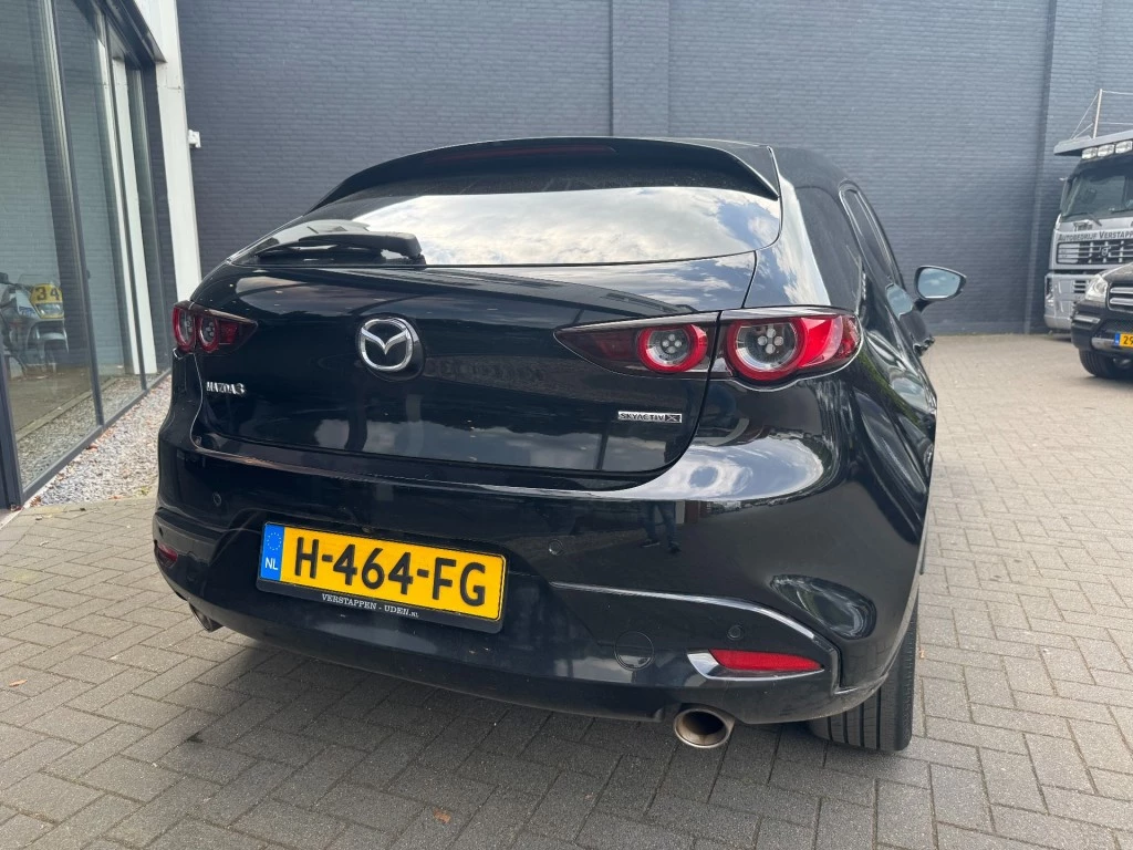 Hoofdafbeelding Mazda 3