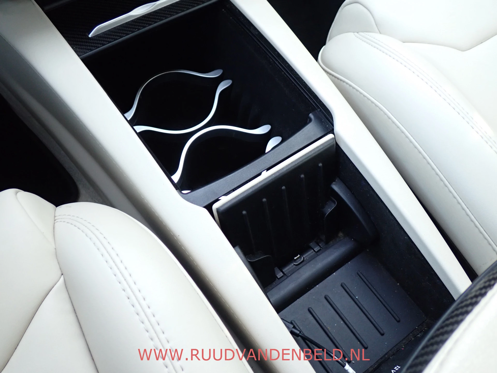 Hoofdafbeelding Tesla Model S