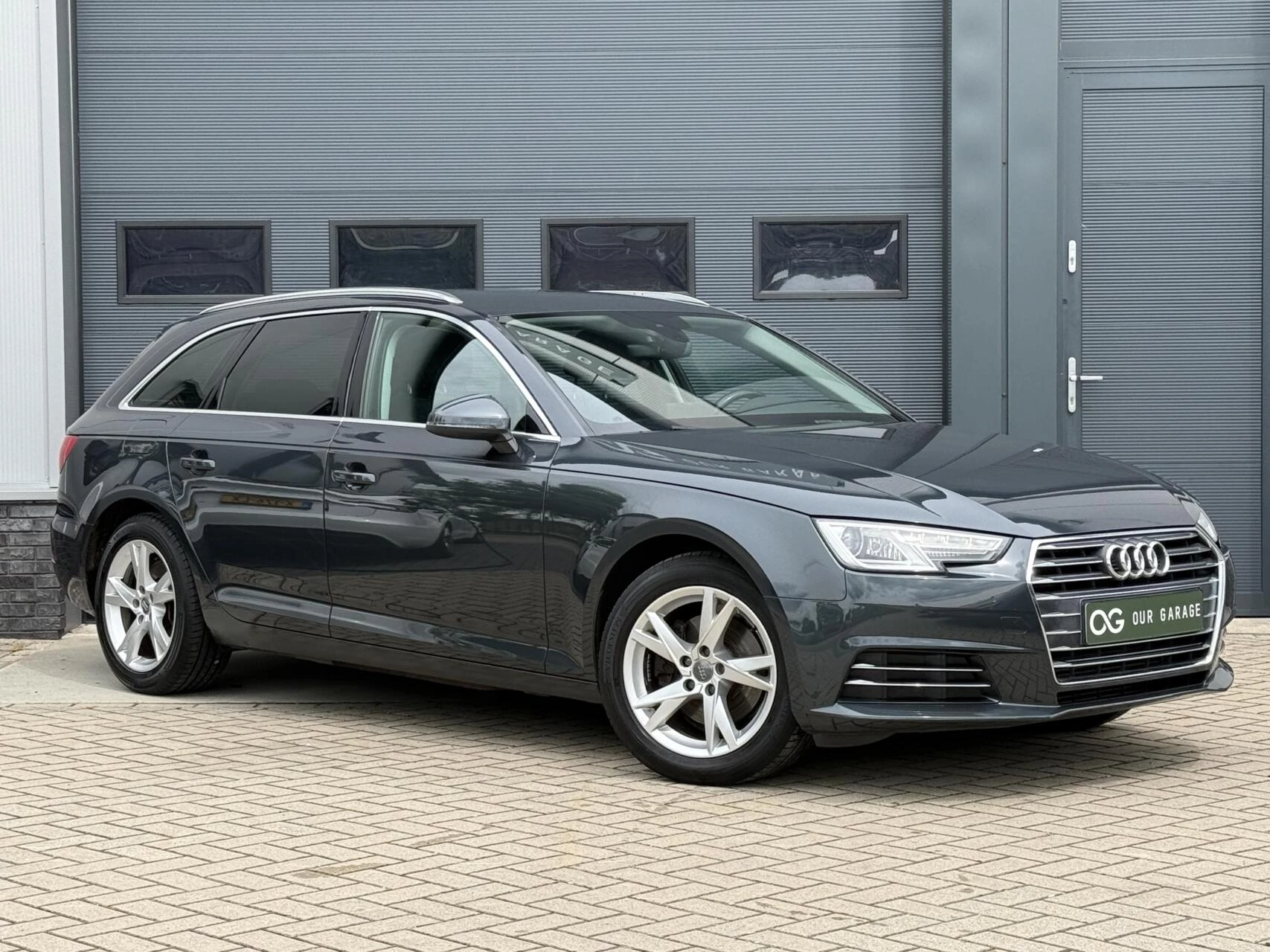 Hoofdafbeelding Audi A4