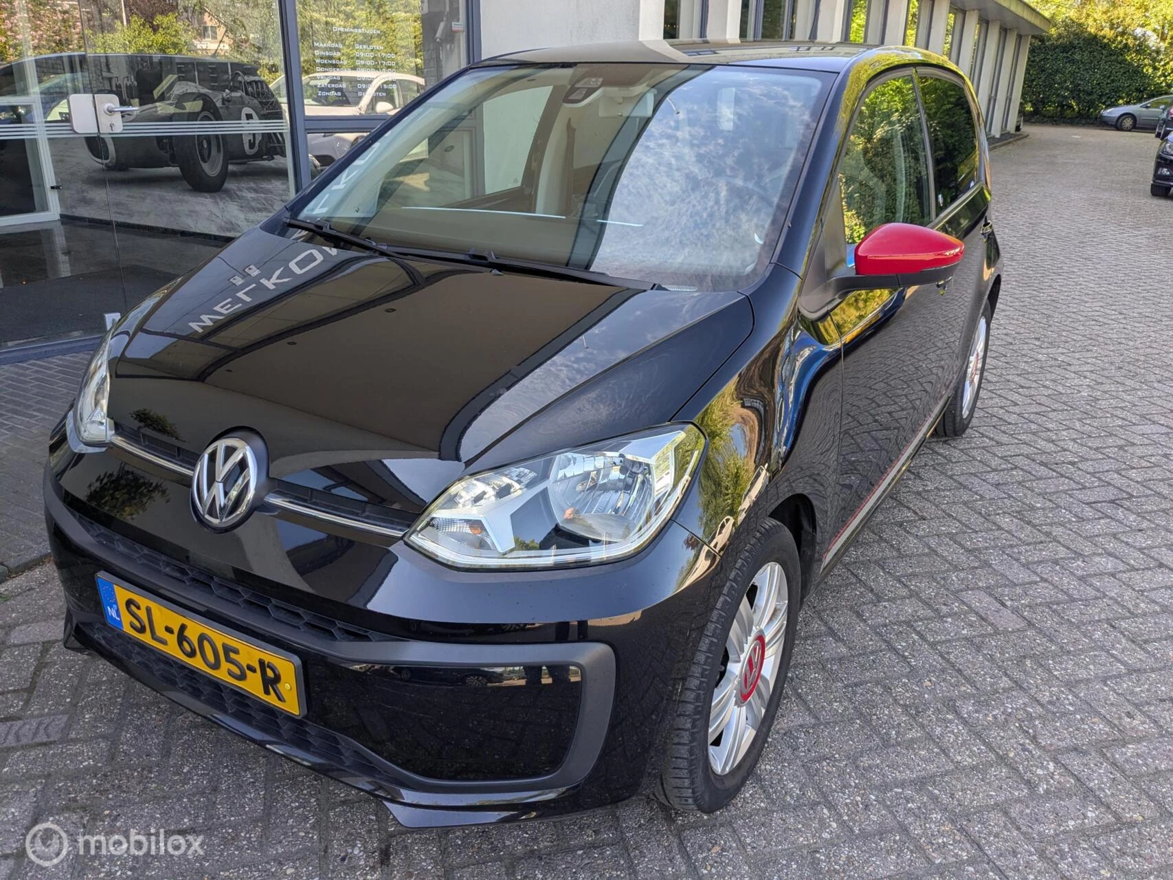 Hoofdafbeelding Volkswagen up!