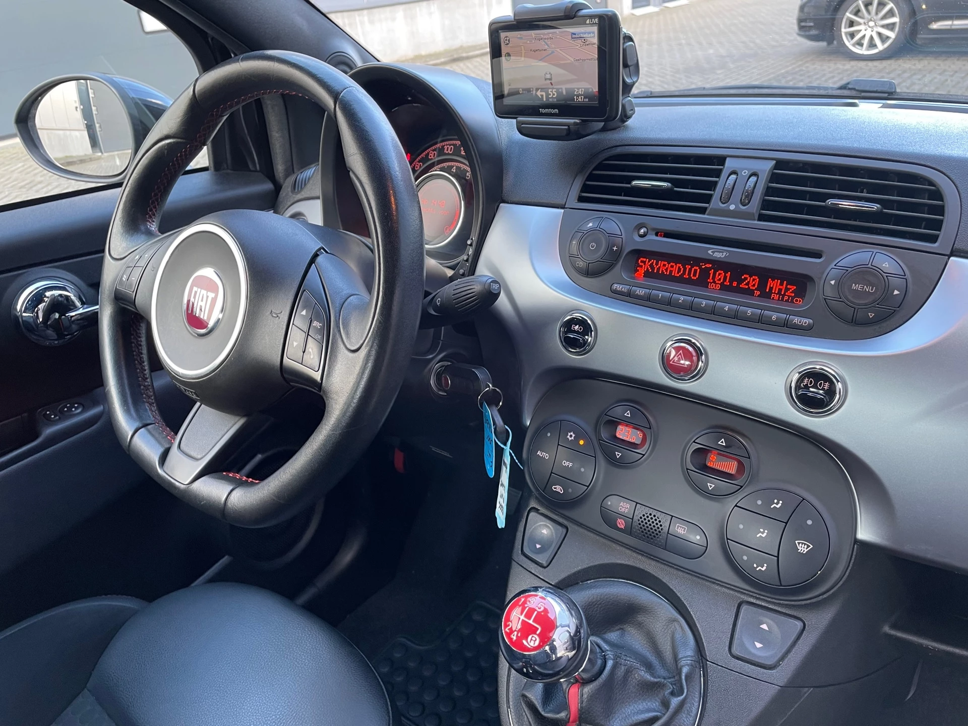 Hoofdafbeelding Fiat 500C