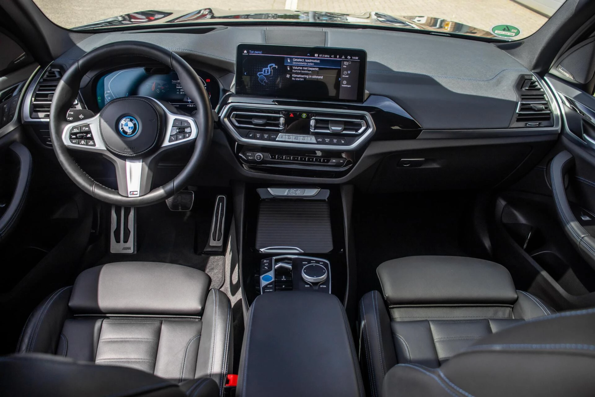 Hoofdafbeelding BMW iX3