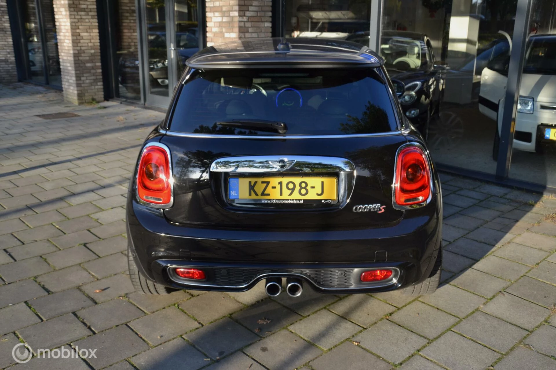 Hoofdafbeelding MINI Cooper S