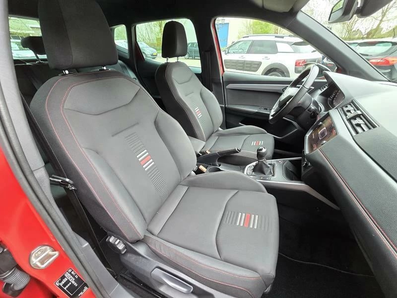 Hoofdafbeelding SEAT Arona