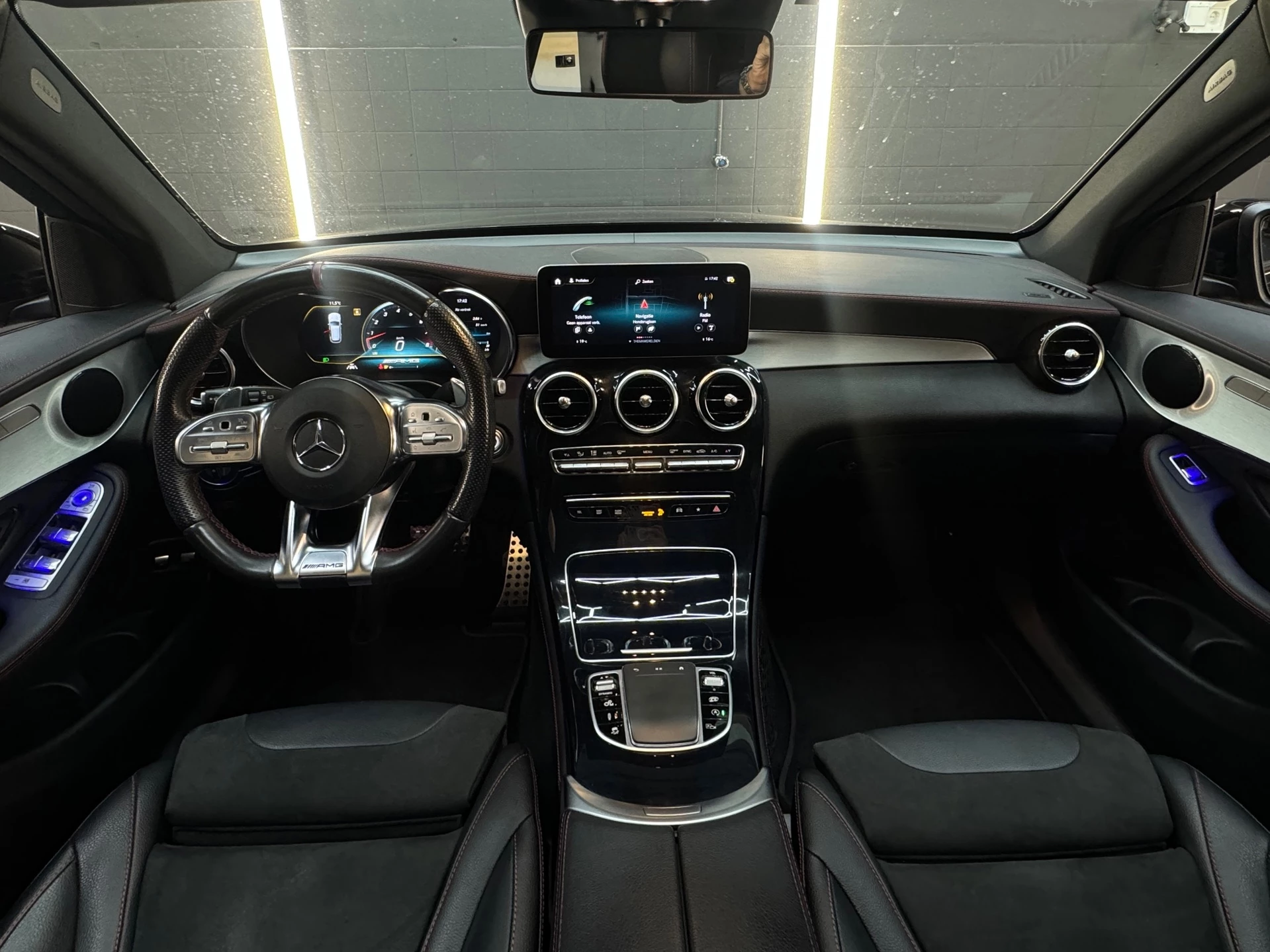 Hoofdafbeelding Mercedes-Benz GLC