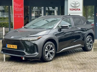 Toyota bZ4X Dynamic 71 kWh EL- STOEL 360 CAMERA STOEL/STUURVERW APPLE/ANDROID BLIND SPOT EL-ACHTERKLEP NL-AUTO CLIMA PARK-SENSOREN AD-CRUISE 4S-BANDEN