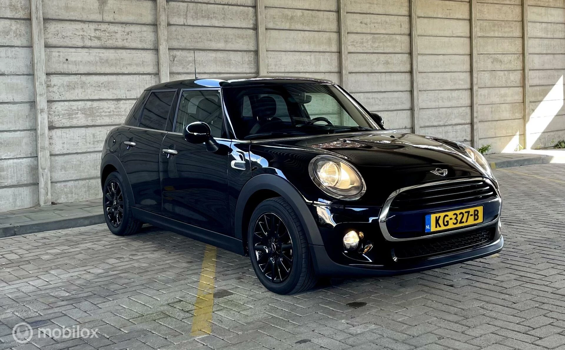 Hoofdafbeelding MINI Cooper