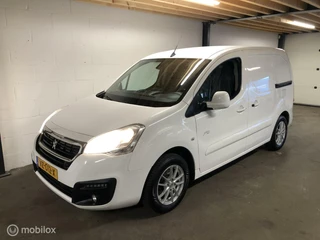 Hoofdafbeelding Peugeot Partner Peugeot Partner bestel 120 1.6 BlueHDi 100 L1 Première S&S