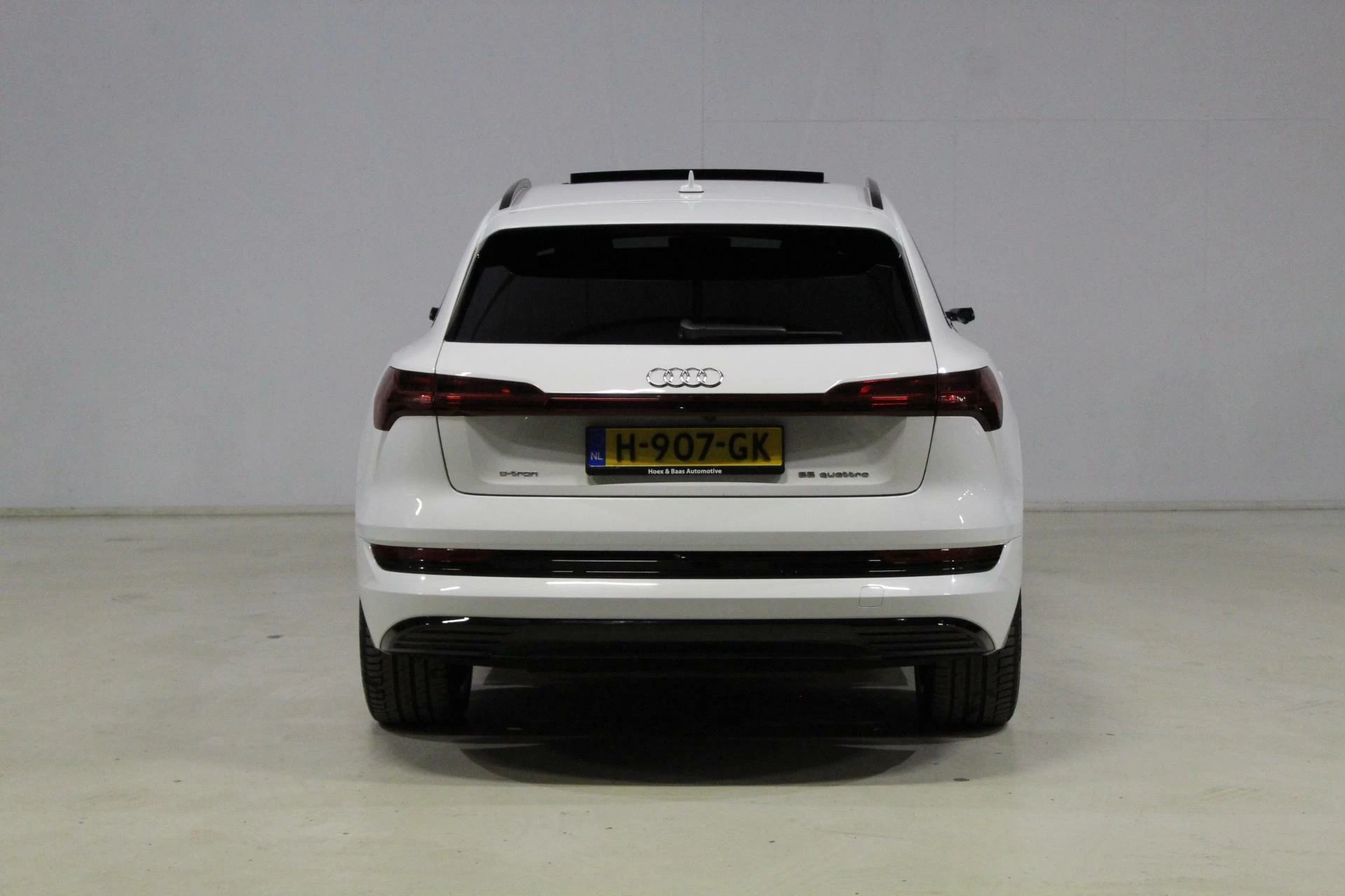 Hoofdafbeelding Audi e-tron