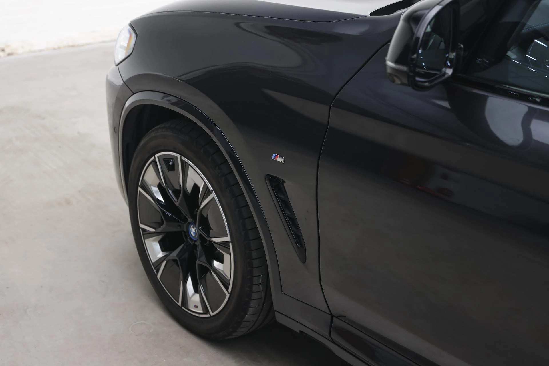 Hoofdafbeelding BMW iX3