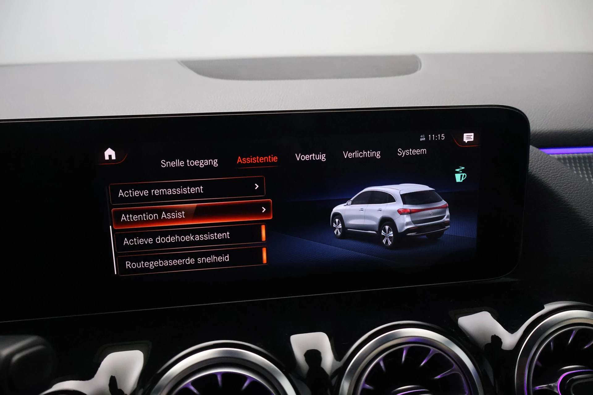 Hoofdafbeelding Mercedes-Benz EQA