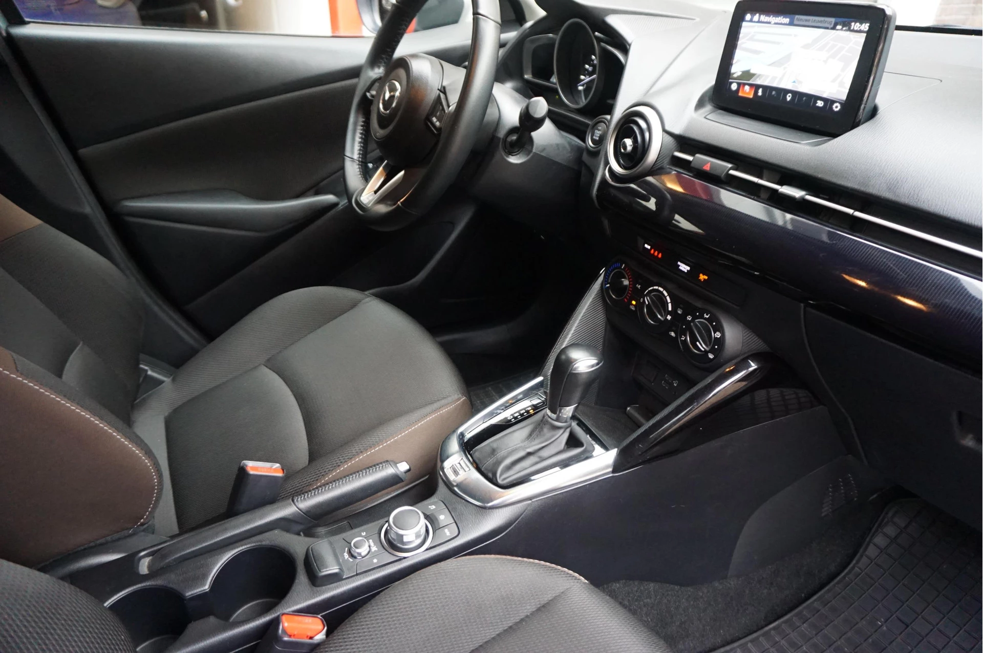 Hoofdafbeelding Mazda 2