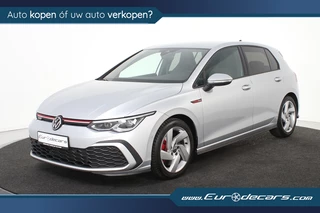 Hoofdafbeelding Volkswagen Golf Volkswagen Golf VIII 2.0 TSI GTI *Navigatie*Keyless*Stoelverwarming*Park assist*