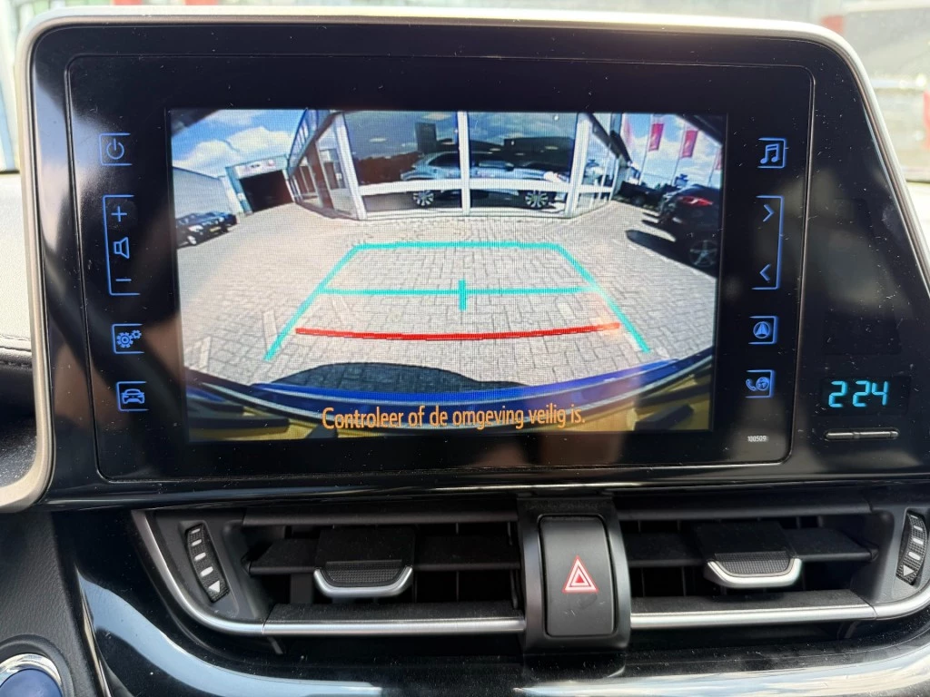 Hoofdafbeelding Toyota C-HR