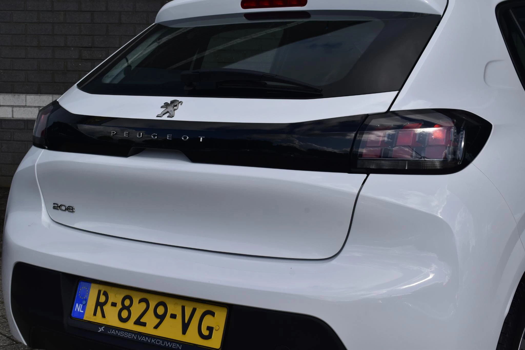 Hoofdafbeelding Peugeot 208