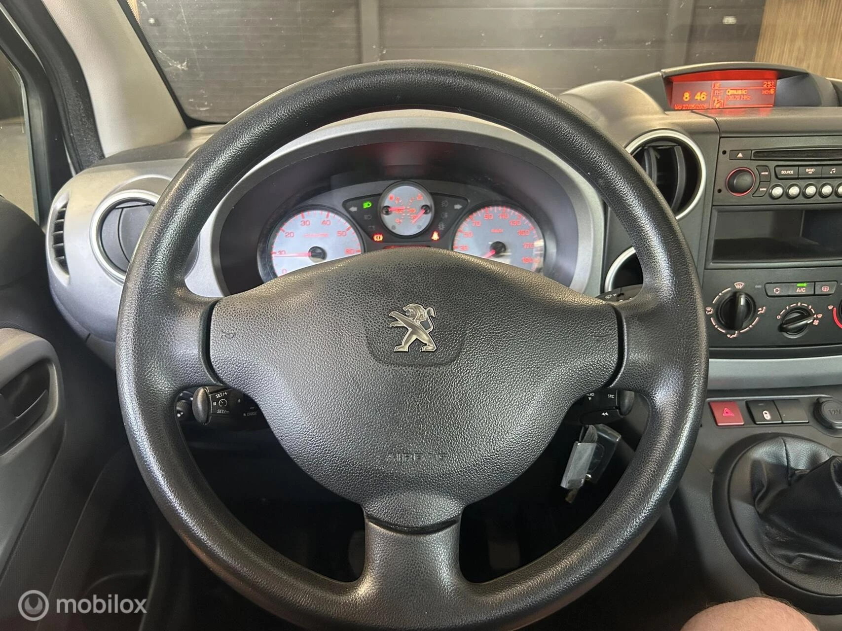 Hoofdafbeelding Peugeot Partner