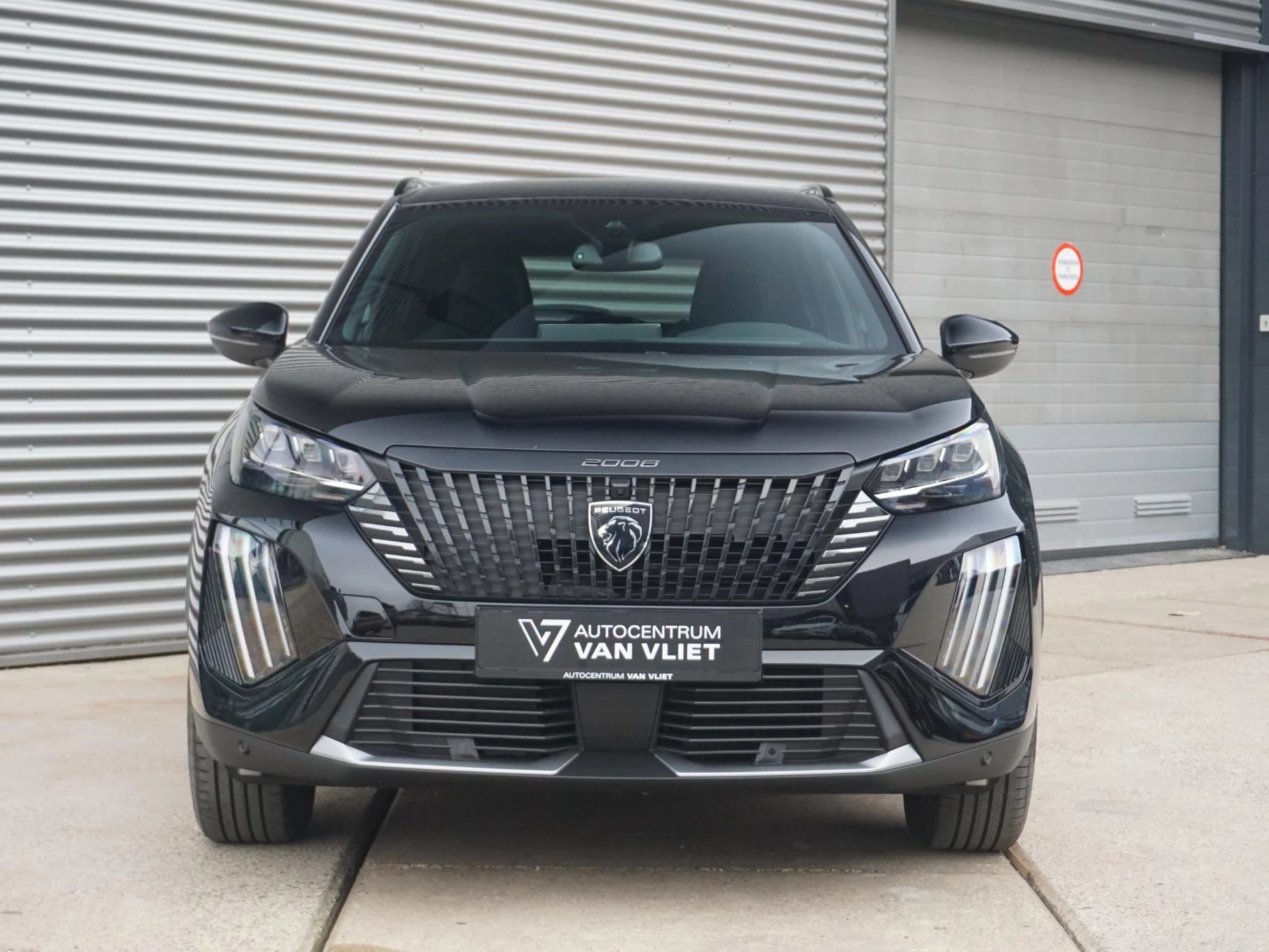 Hoofdafbeelding Peugeot e-2008