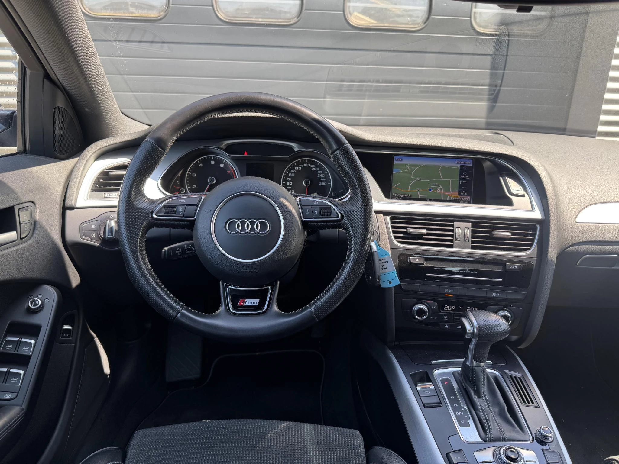 Hoofdafbeelding Audi A4