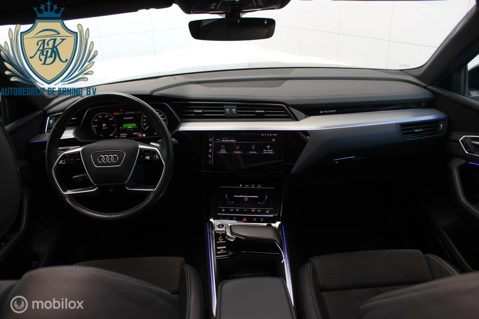 Hoofdafbeelding Audi e-tron