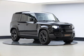 Hoofdafbeelding Land Rover Defender Land Rover Defender 110 2.0 P400e 110 | Panoramadak | Cold Climate | Trekhaak |