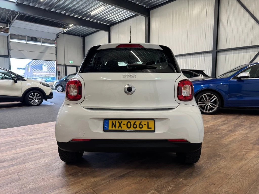 Hoofdafbeelding smart Forfour