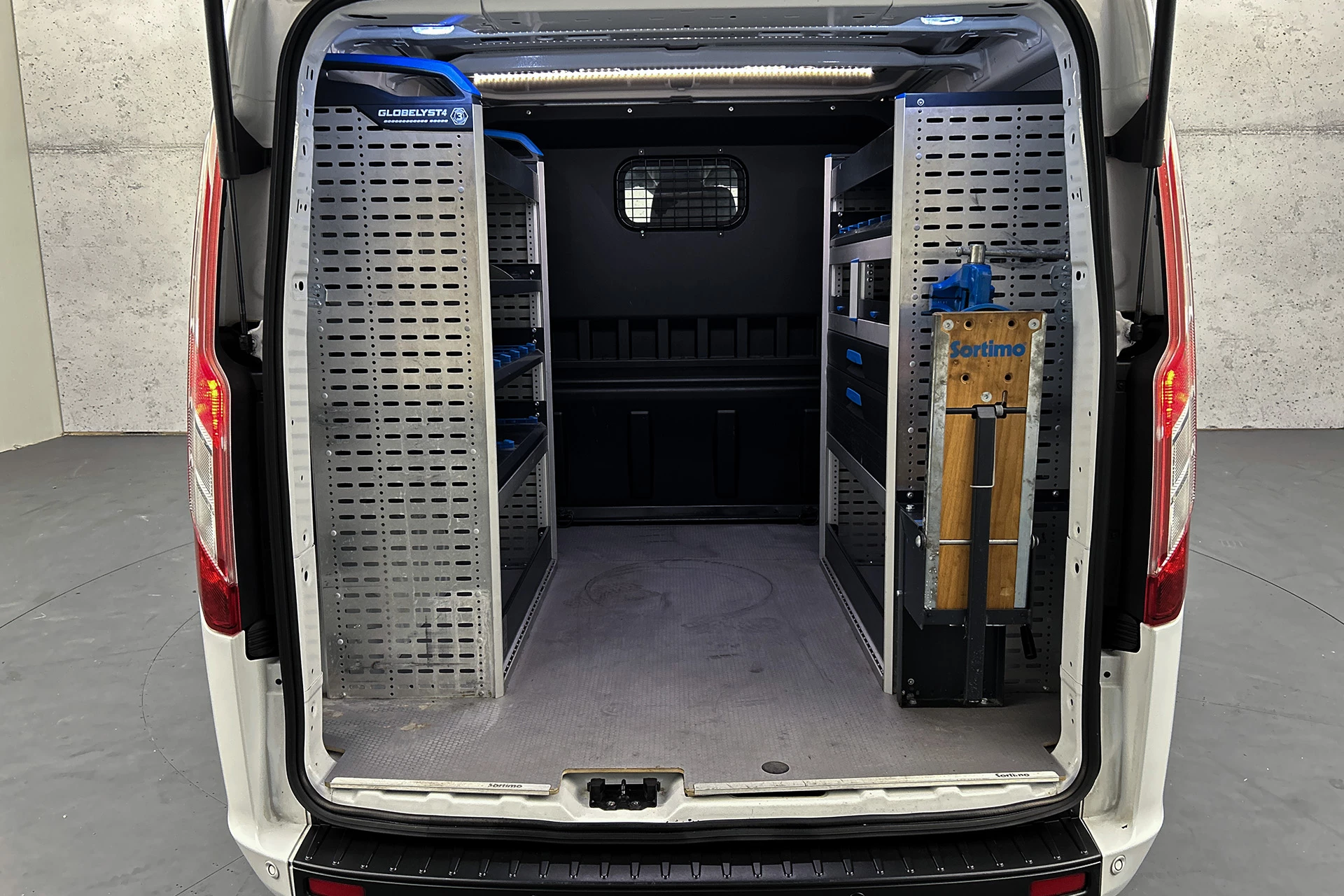 Hoofdafbeelding Ford Transit Custom