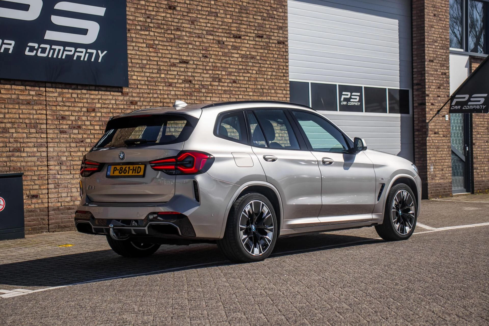 Hoofdafbeelding BMW iX3