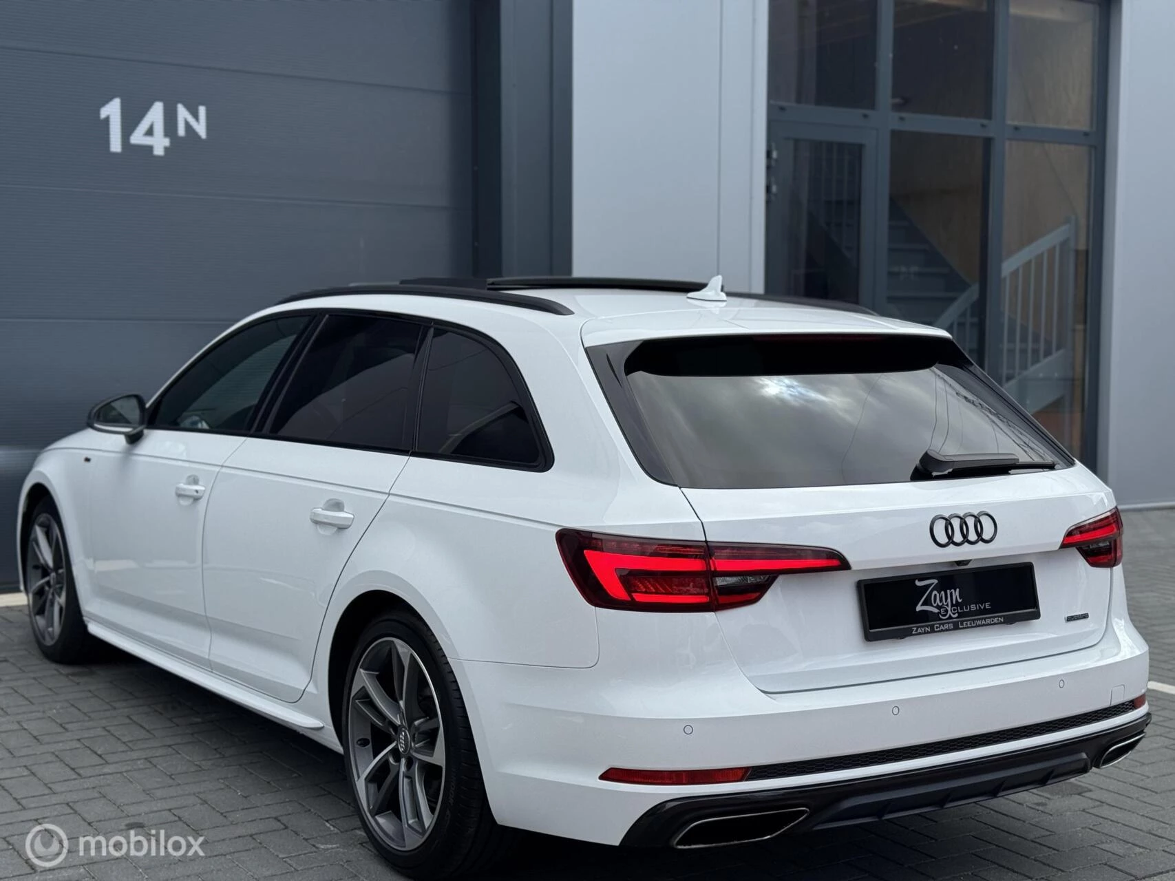 Hoofdafbeelding Audi A4