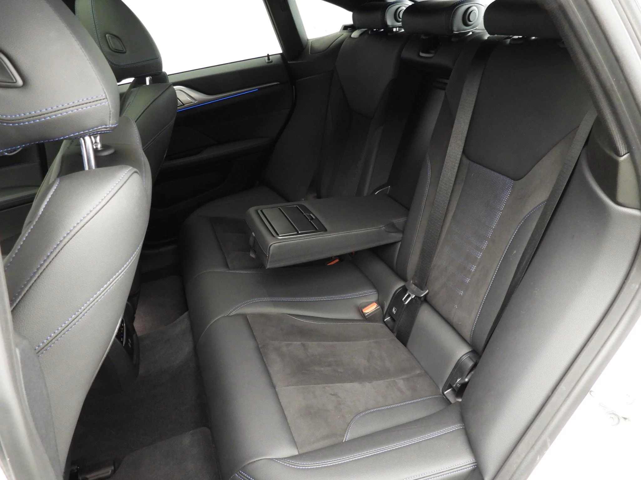 Hoofdafbeelding BMW i4