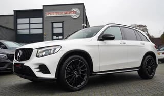 Mercedes-Benz GLC-klasse 300 4MATIC | Panorama | Burmester | Trekhaak | Luxe Leder | Sfeerverlichting | Camera | 245PK | 20 inch |